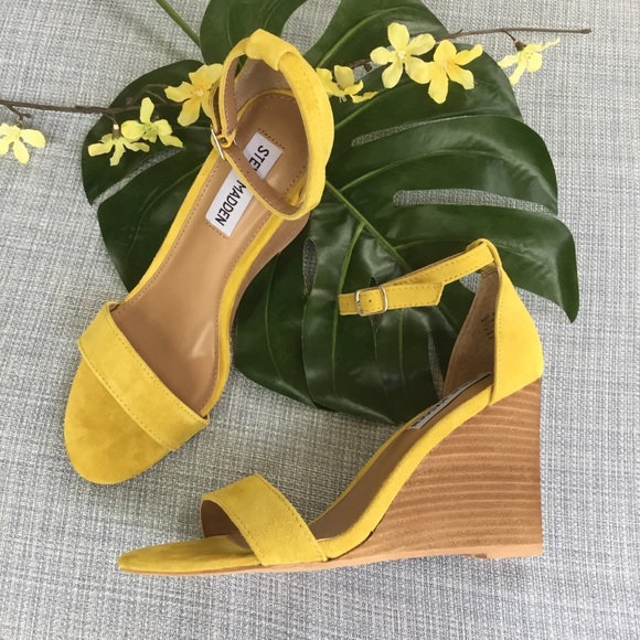 steve madden mary wedge sandal